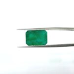 8.20 carats Emerald (8.25 ratti)