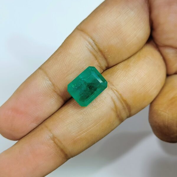 6.29 carats Emerald (6.25 ratti) - Image 5