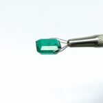 8.75 carats Emerald (9.25 ratti) - Image 4