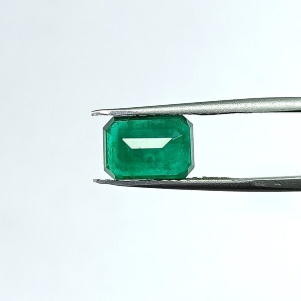 3.65 carats Emerald (4.25 ratti) - Image 5