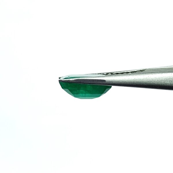 3.34 carats Emerald (4.25 ratti) - Image 4