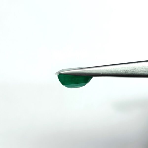 4.75 carats Emerald (5.25 ratti) - Image 4