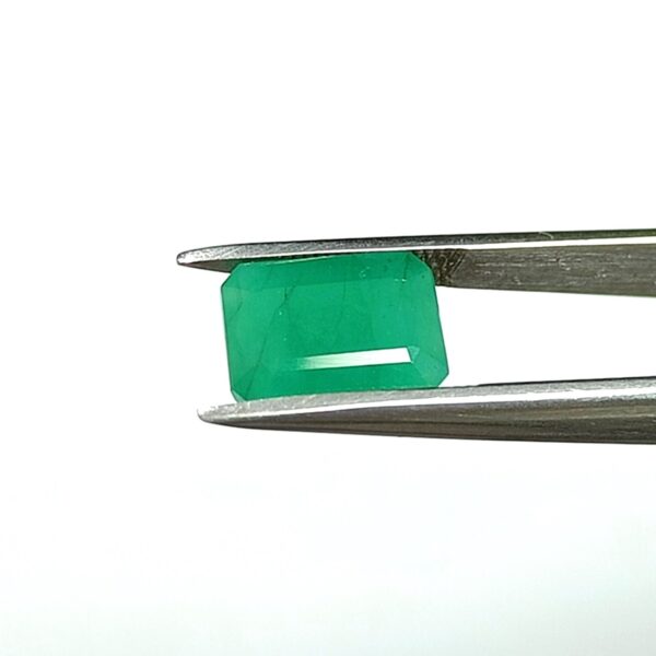 2.73 carats Emerald (3.25 ratti) - Image 3