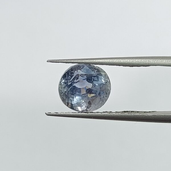 3.51 carats Blue Sapphire (3.25 ratti Neelam) - Image 1