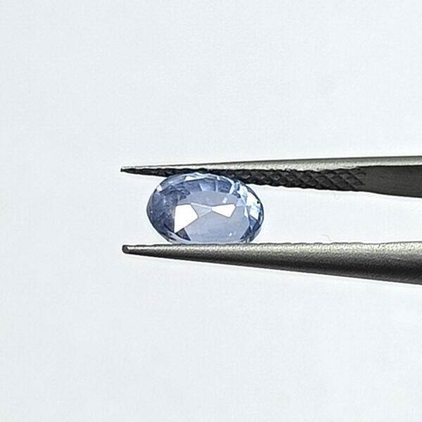 3.07 carats Blue Sapphire (3.25 ratti Neelam) - Image 1