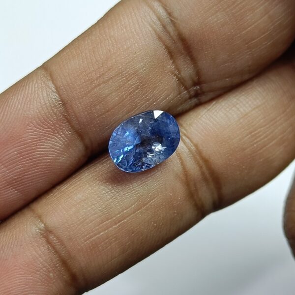 5.80 carats Blue Sapphire (6.25 ratti Neelam) - Image 6