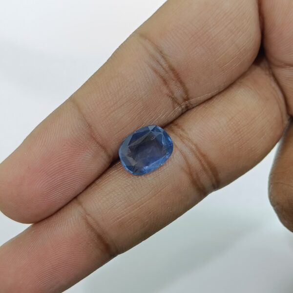 5.00 carats Blue Sapphire (5.25 ratti Neelam) - Image 6