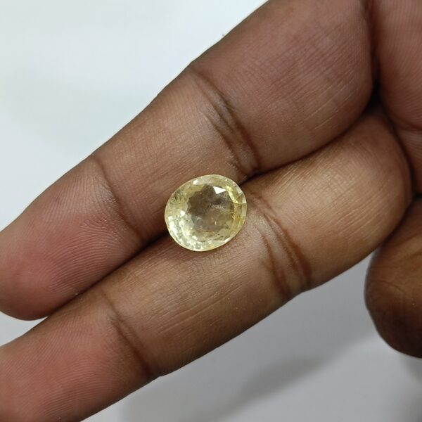 6.62 carats Yellow Sapphire ( 7.25 ratti ) - Image 7