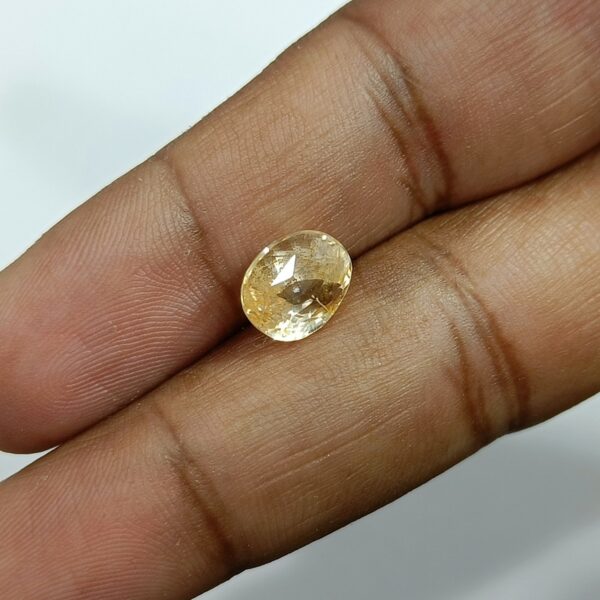 4.96 carats Yellow Sapphire ( 5.25 ratti ) - Image 6