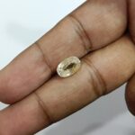 4.64 carats Yellow Sapphire ( 5.25 ratti ) - Image 8