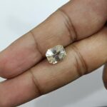 5.84 carats Yellow Sapphire ( 6.25 ratti ) - Image 8