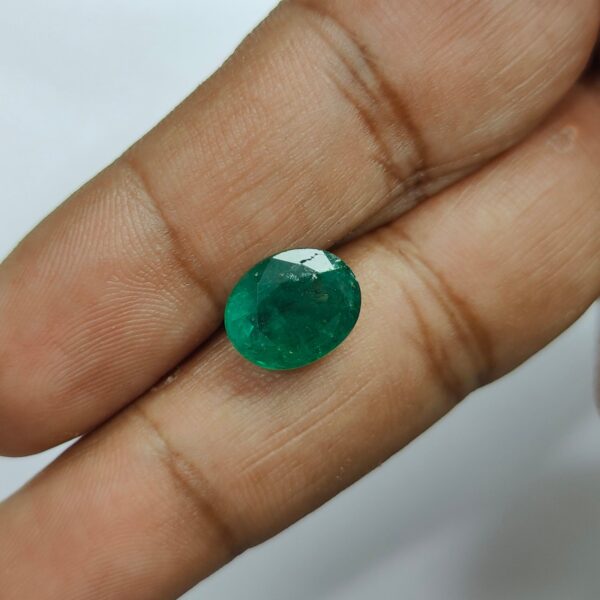 4.56 carats Emerald (5.25 ratti) - Image 11