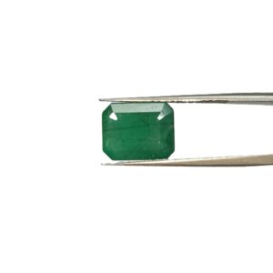 5.37 carats Emerald (6.25 ratti)
