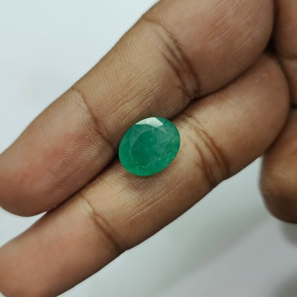 5.46 carats Emerald (6.25 ratti) - Image 8