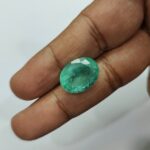 11.97 carats Emerald (13.25 ratti) - Image 7