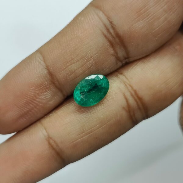 3.08 carats Emerald (3.25 ratti) - Image 10