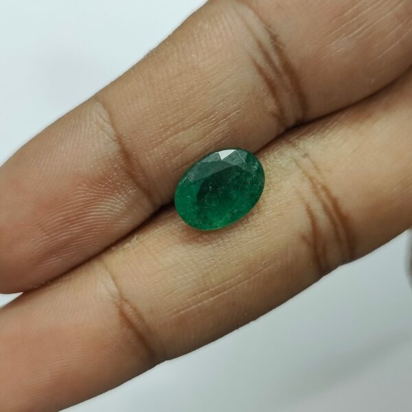 3.41 carats Emerald (3.25 ratti) - Image 6