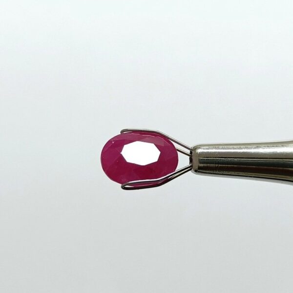 5.38 carats Ruby (5.25 ratti) - Image 1