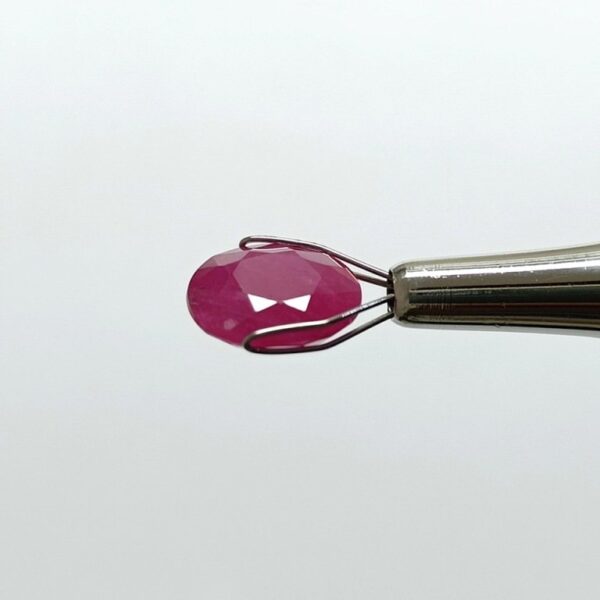 5.43 carats Ruby (5.25 ratti) - Image 2