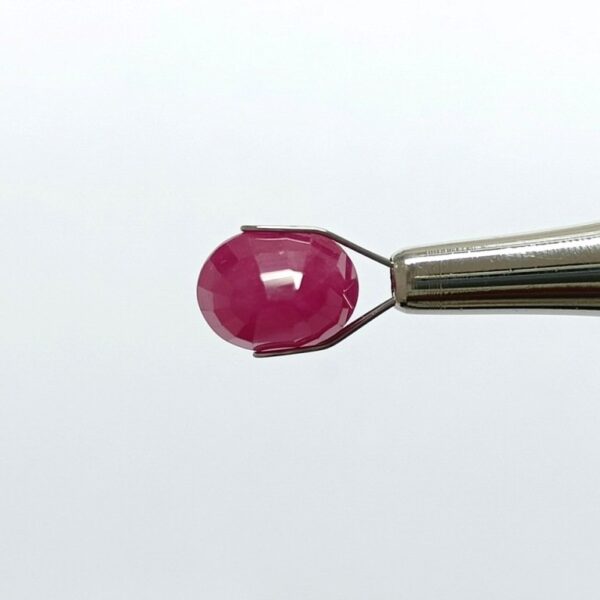 5.97 carats Ruby (6.25 ratti) - Image 4