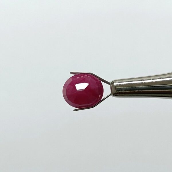 5.44 carats Ruby (5.25 ratti) - Image 4