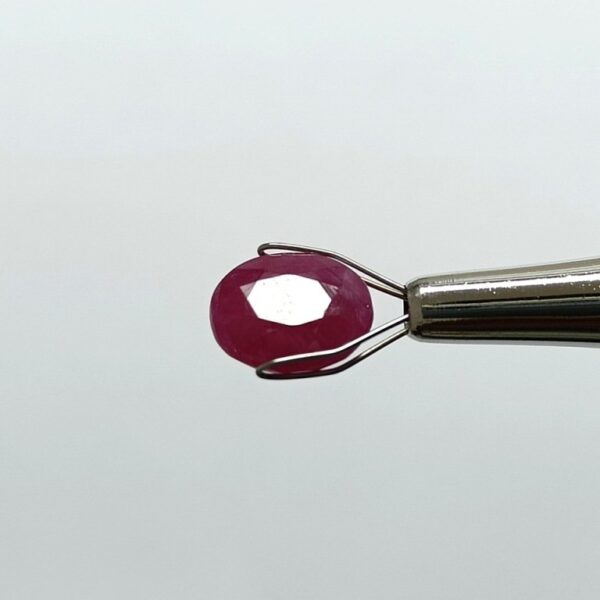 6.19 carats Ruby (6.25 ratti) - Image 1