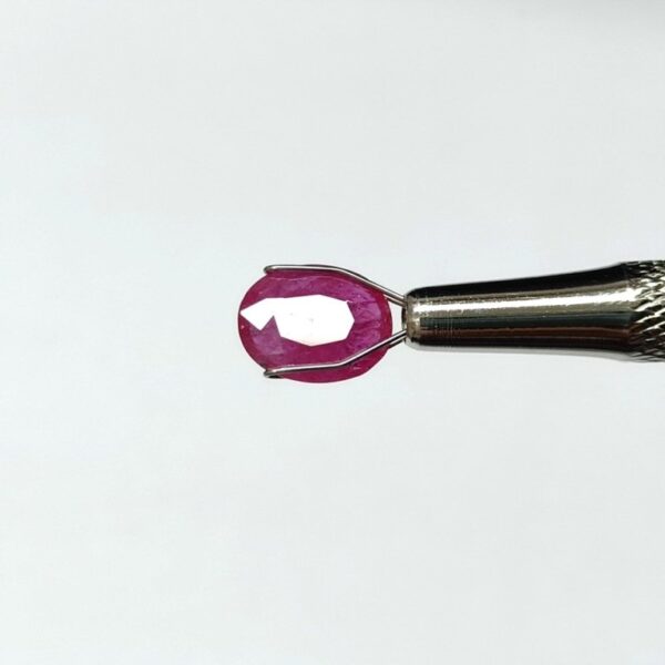2.44 carats Ruby (2.25 ratti) - Image 1