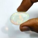 15.33 Carats Opal - Image 2