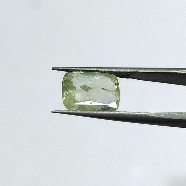 5.64 carats Pitambari ( 6.25 ratti ) - Image 4