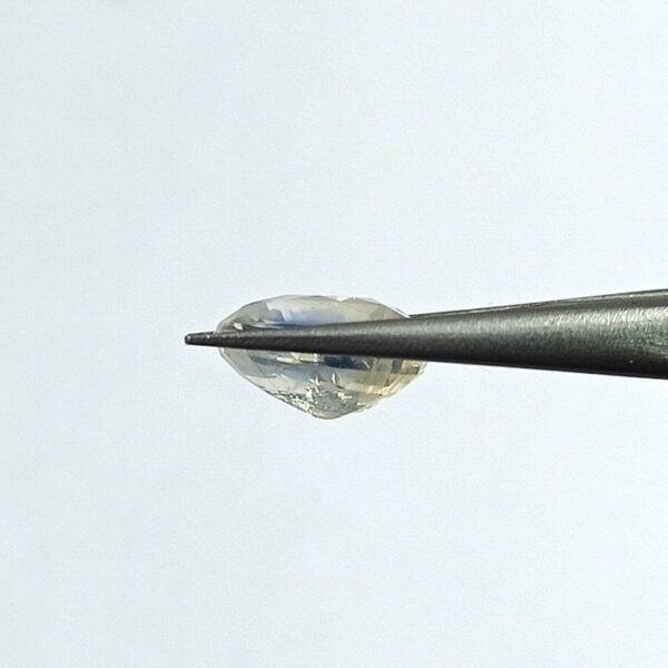 6.41 carats Pitambari ( 7.25 ratti ) - Image 6