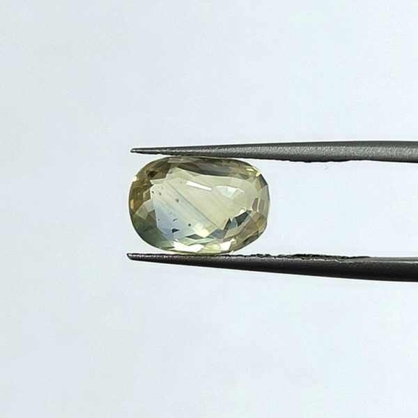 4.75 carats Pitambari ( 5.25 ratti ) - Image 8