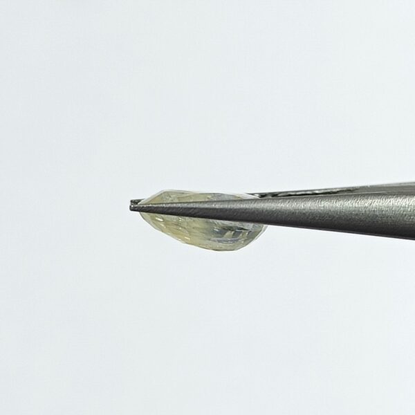 4.75 carats Pitambari ( 5.25 ratti ) - Image 3