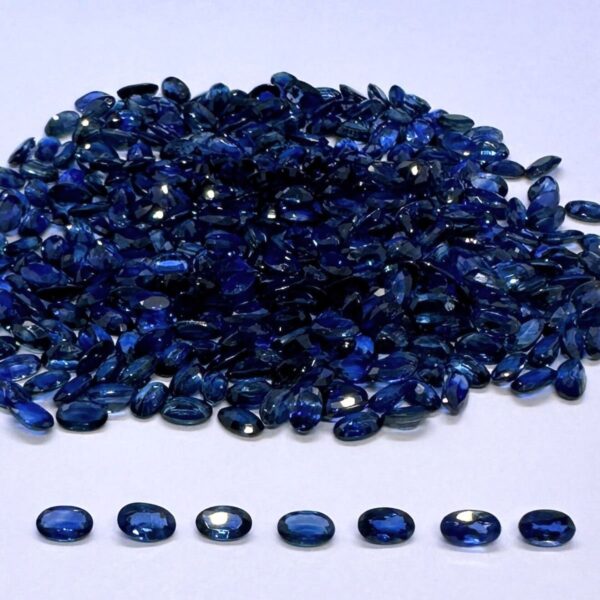 5x3 mm Blue Sapphire Oval Shape - Image 1