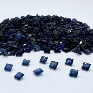 3 mm Blue Sapphire Square Shape