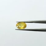 3.86 carats Yellow Sapphire Thailand ( 4.25 ratti )