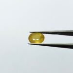 3.86 carats Yellow Sapphire Thailand ( 4.25 ratti )