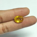 5.5 carats Yellow Sapphire Thailand ( 6.25 ratti )