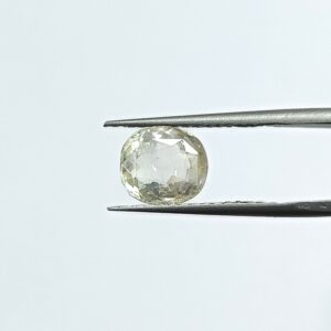 3.73 carats White Sapphire (4.25 ratti)