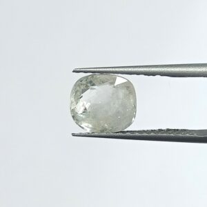 3.77 carats White Sapphire (4.25 ratti)