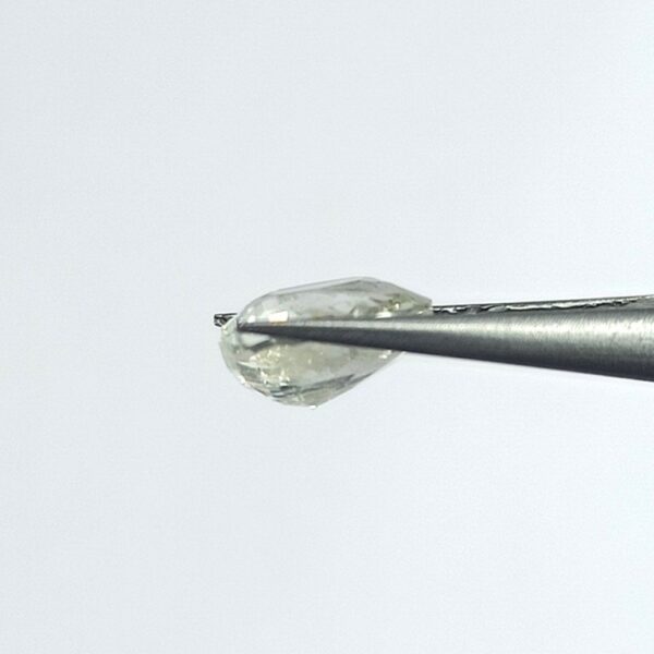 3.77 carats White Sapphire (4.25 ratti) - Image 6