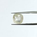 4.72 carats White Sapphire (5.25 ratti)
