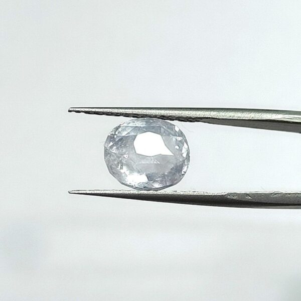 6.58 carats White Sapphire (7.25 ratti) - Image 2