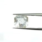 7.17 carats White Sapphire (7.25 ratti)