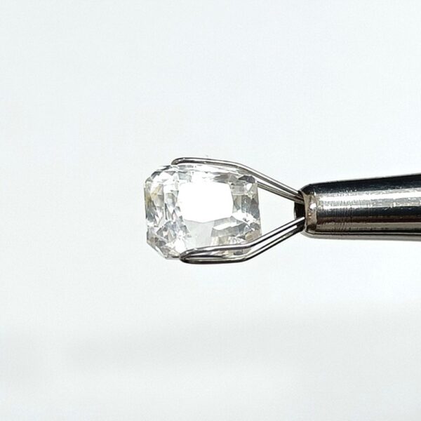 6.13 carats White Sapphire (6.25 ratti) - Image 3