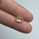 4.28 carats Yellow Sapphire - Image 7