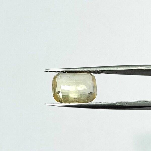 6.65 carats Yellow Sapphire ( 7.25 ratti ) - Image 7