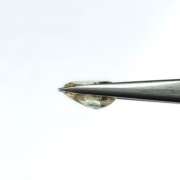 4.51 carats Yellow Sapphire ( 4.25 ratti ) - Image 6