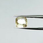 3.75 carats Yellow Sapphire ( 4.25 ratti ) - Image 3