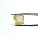 5.25 carats Yellow Sapphire ( 5.25 ratti ) - Image 2