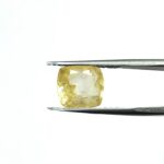 5.25 carats Yellow Sapphire ( 5.25 ratti ) - Image 3